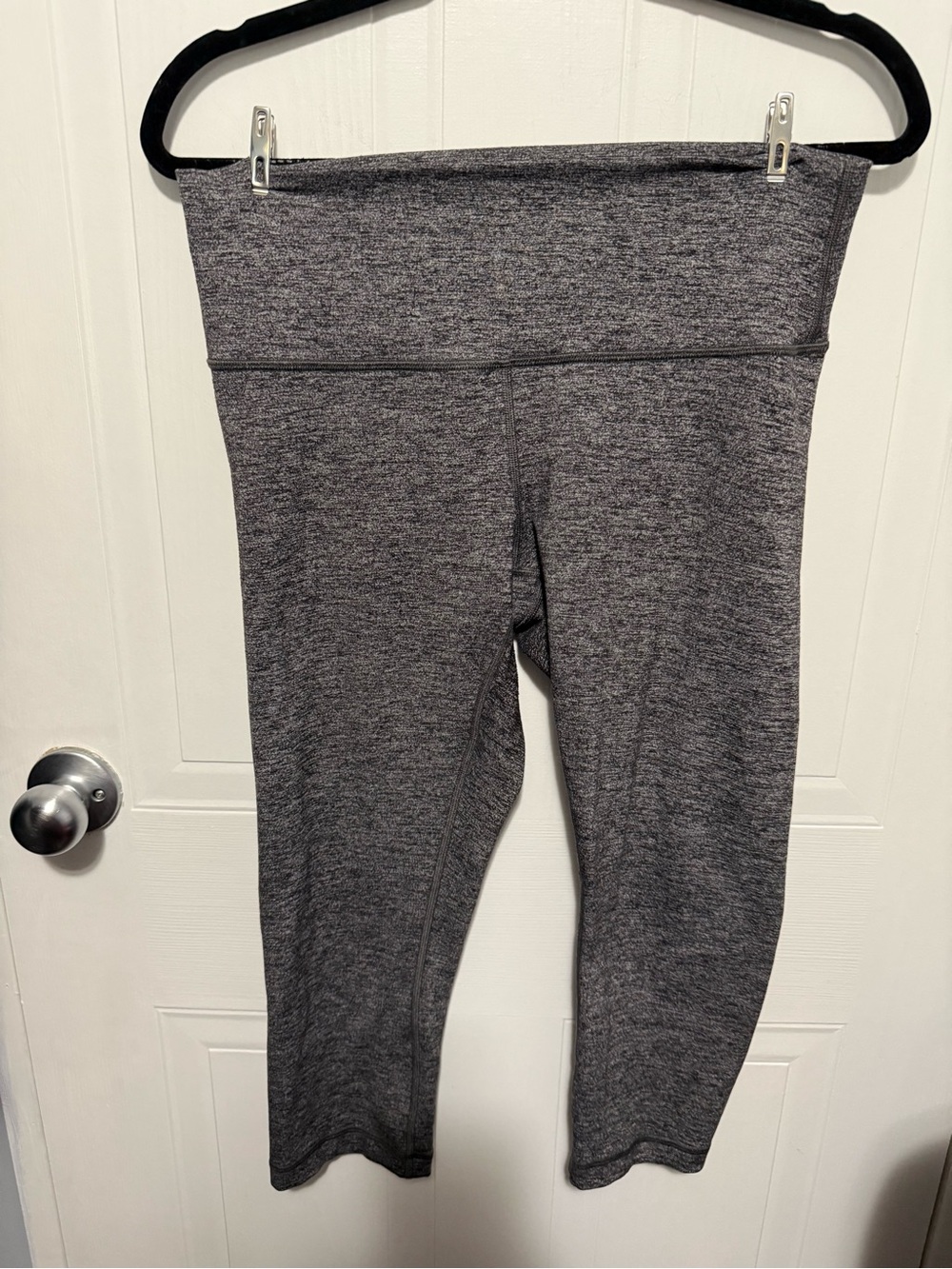 Lululemon High-Waisted Gray Crop Leggings
